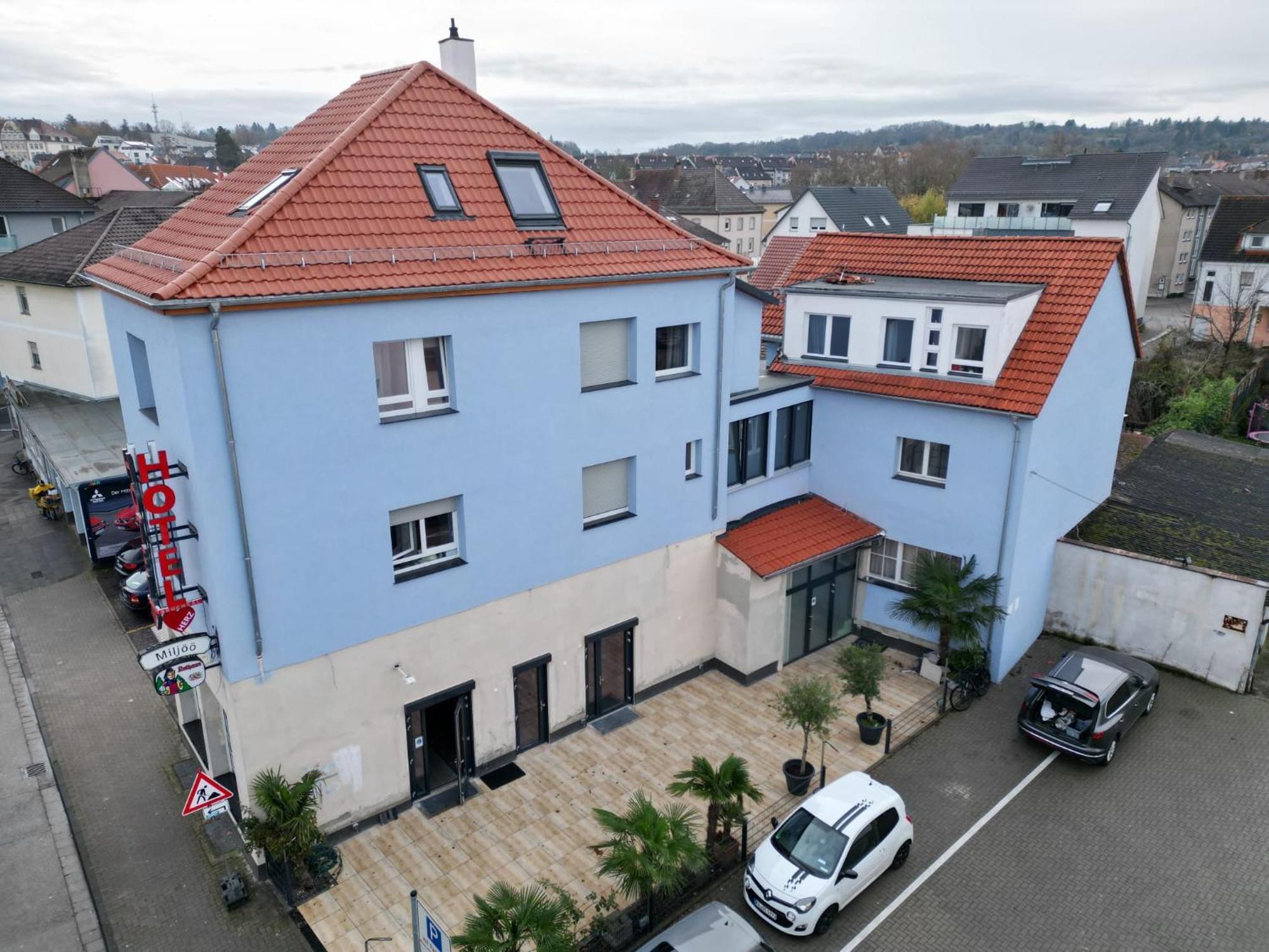 Hotel Bruchsaler Herz Экстерьер фото